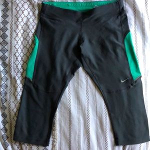 Nike crop running tights